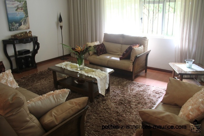 FOR SALE SPACIOUS APARTMENT IN FLOREAL