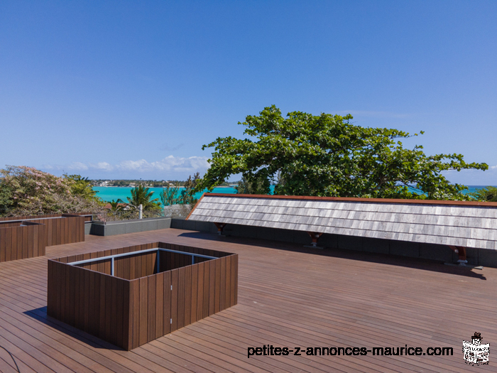 GREAT NEW SEAVIEW PENTHOUSE WITH PRIVATE ROOFTOP IN GRAND BAY – MAURITIUS
