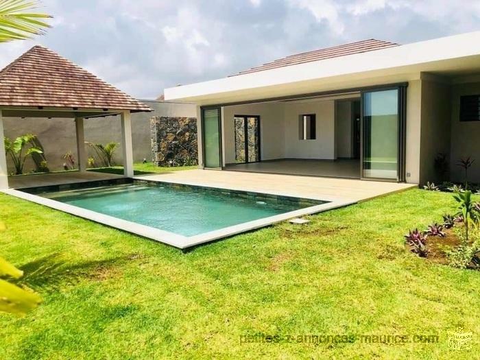 SUMPTUOUS 3 BEDROOMS VILLA FOR RESALE IN THE HEART OF GRAND BAY - MAURITIUS