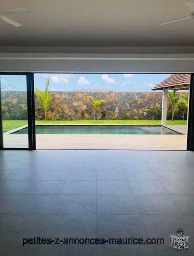 SUMPTUOUS 3 BEDROOMS VILLA FOR RESALE IN THE HEART OF GRAND BAY - MAURITIUS
