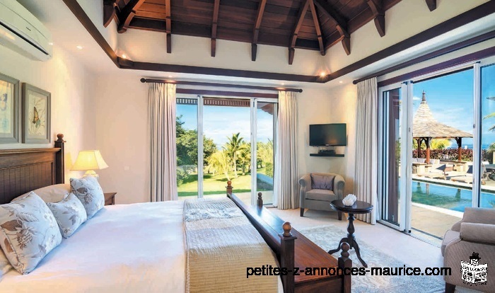 SUMPTUOUS BALINESE VILLAS WITH SEA VIEW AND AROUND A GOLF IN THE AUTHENTIC SOUTH-WEST