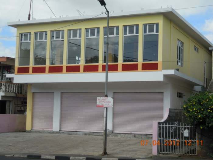 commercial building for rent