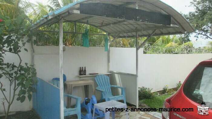 rent bungalow with private pool at Gbaie